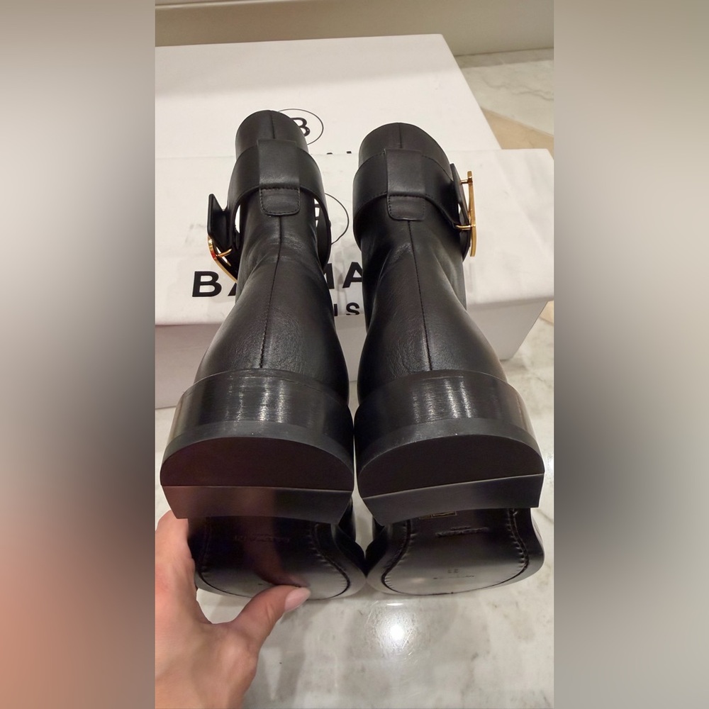 Balmain Black Leather Combat Boots with Gold B Symbol; Size 35; Brand New in Box - Picture 6 of 10